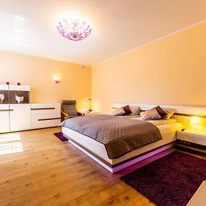 victus-apartament-valentine.gdanskhotel.org/