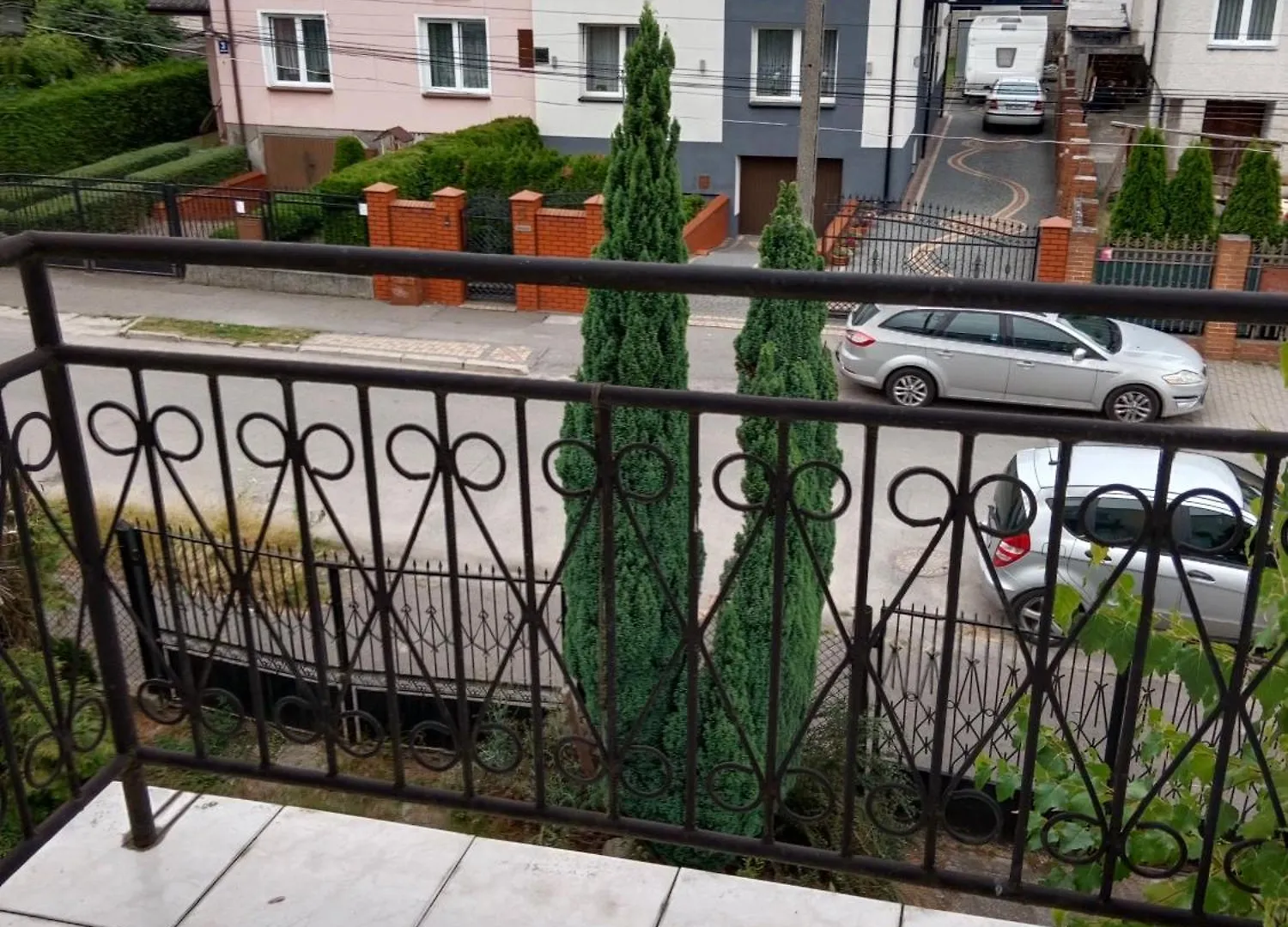 La Madriguera Daire Raszyn Pansiyon